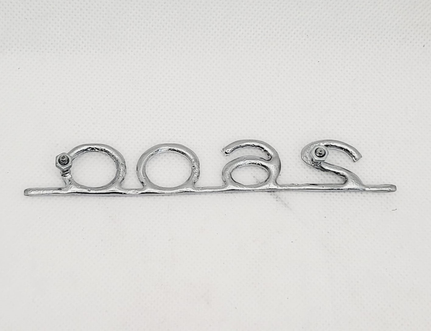 Emblema Numero 2600 Aero Willys 2600